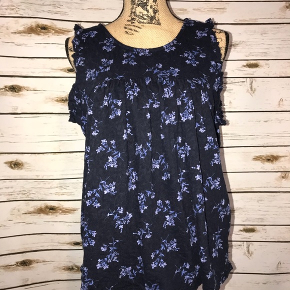 Lucky Brand Tops - Woman’s L Lucky Brand Blue Top q